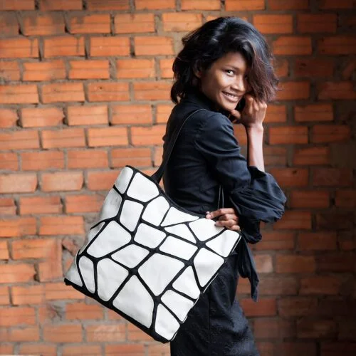 Status - Eco-friendly Leather Tote - White