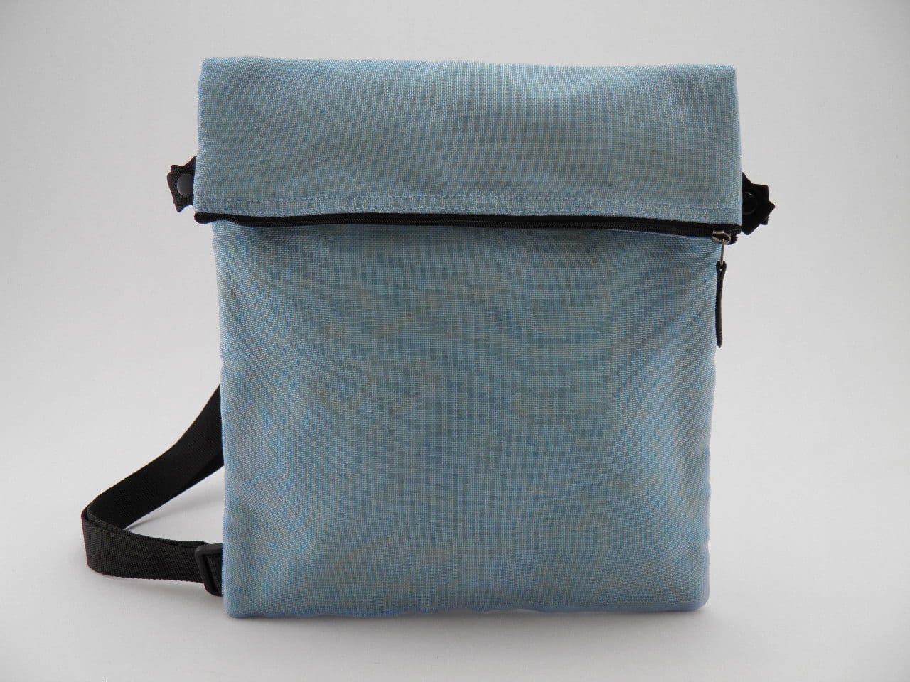 BIT – Square Ethical Bag – Light blue