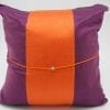 Coussin Soie – Précieux – Aubergine / Orange – 45x45cm