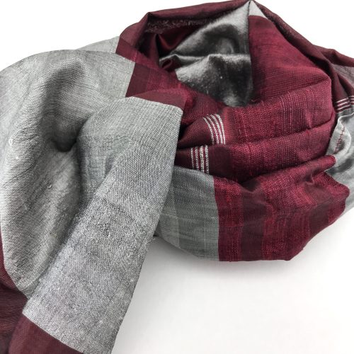 Sophisticate Fair Trade Scarf - Red-Silver - Detail